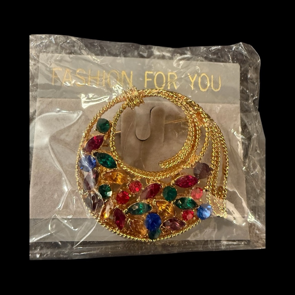 Vintage Style Gold Tone Multi-Color Rhinestone Brooch Pin